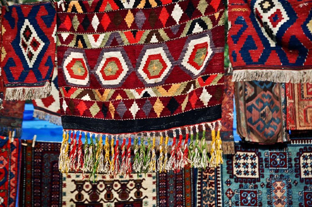 Cover image of this place Vernissage Flea Market | Վերնիսաժ