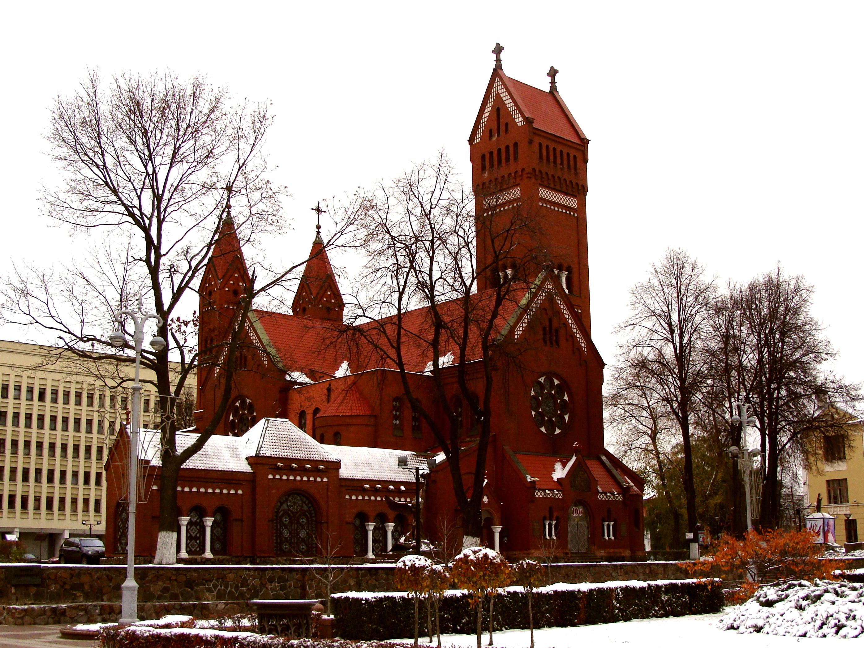 Cover image of this place Church of Saints Simon and Helena