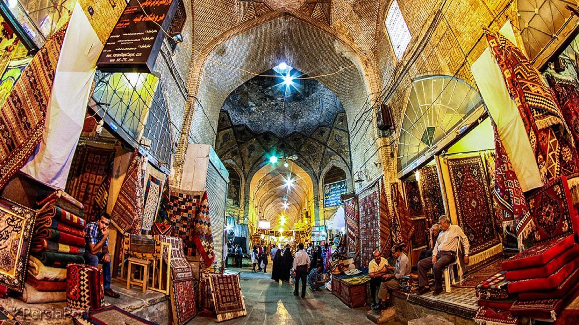 Cover image of this place Vakil Bazaar | بازار وکیل (بازار وکیل)