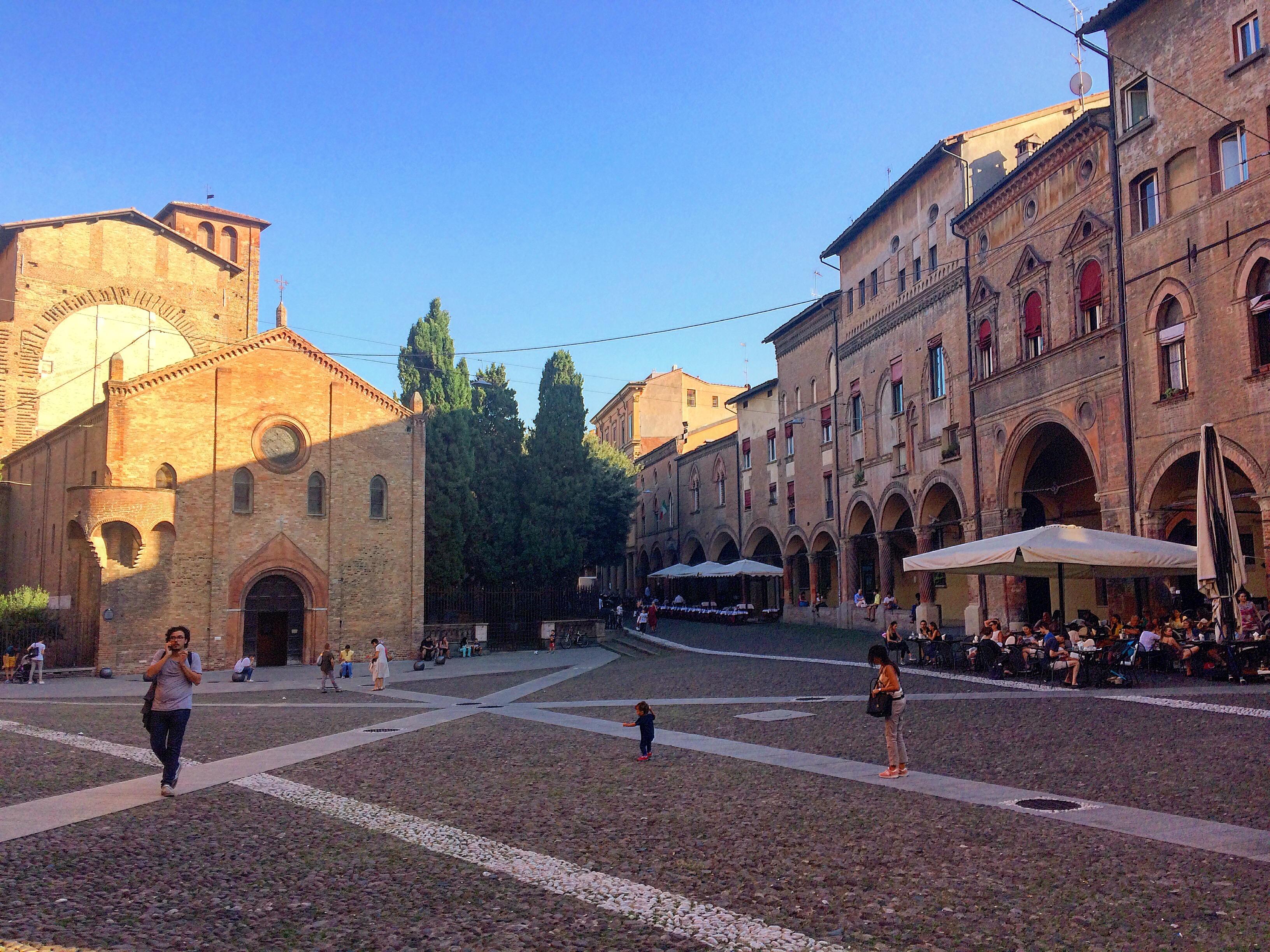 Cover image of this place Basilica di Santo Stefano