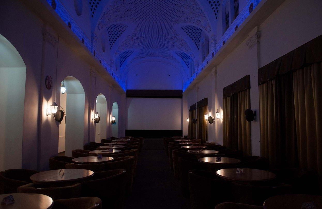 Cover image of this place Zvezda cinema 