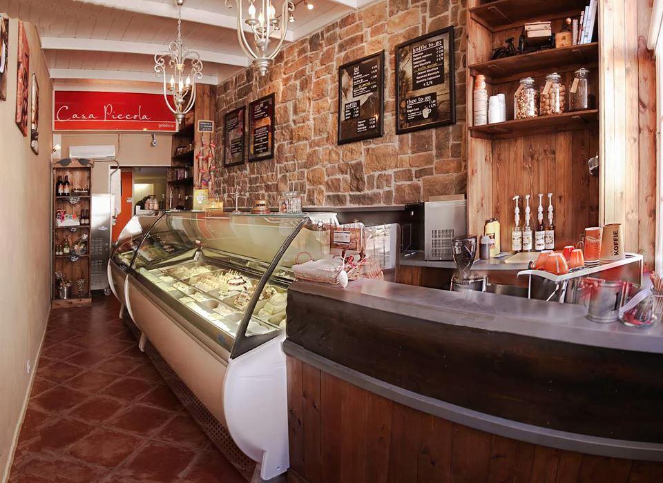 Cover image of this place IJssalon Casa Piccola