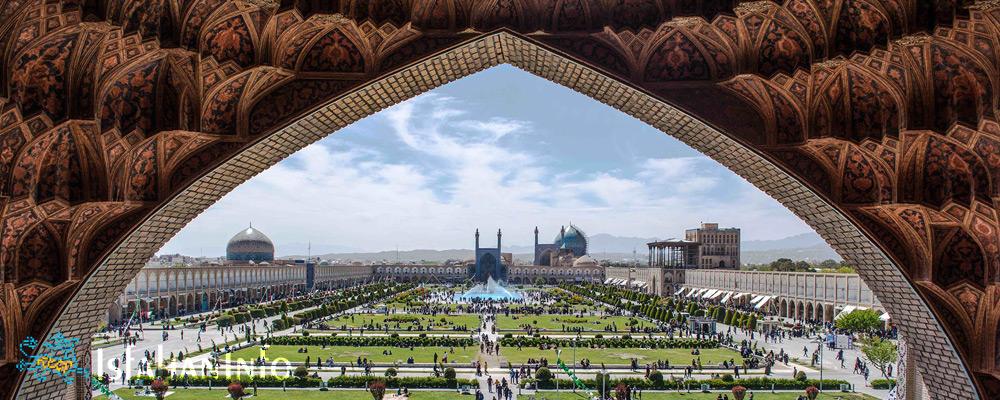 Cover image of this place Meidan-e Naghsh-e Jahan  