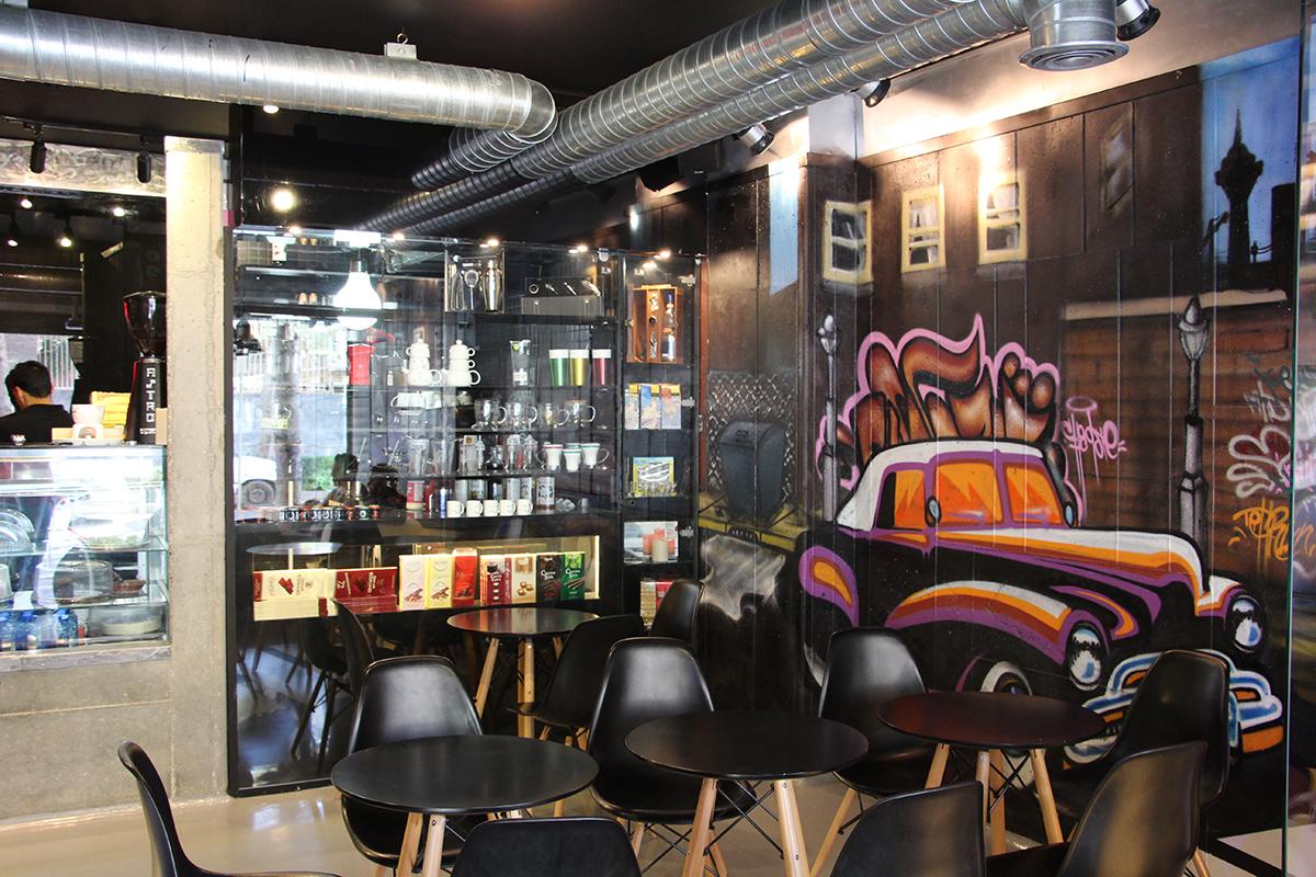 Cover image of this place Amir Chocolate Plus | امير شكلات پلاس