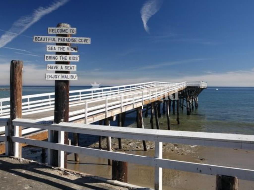 Cover image of this place Paradise Cove Beach Cafe