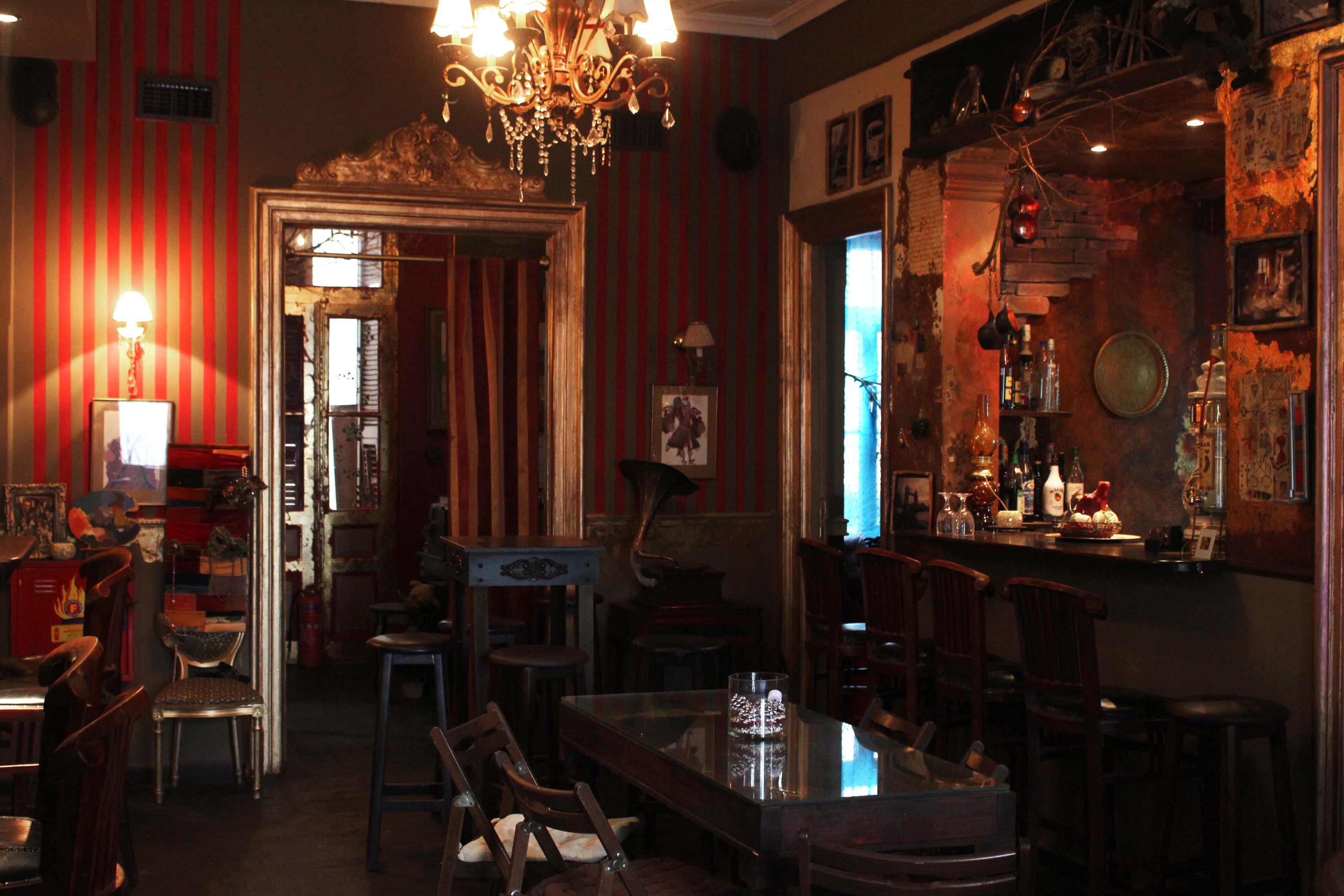 Cover image of this place Proto Patoma (Πρώτο Πάτωμα)