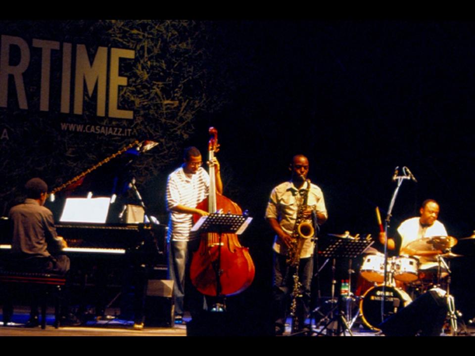 Cover image of this place Casa del Jazz