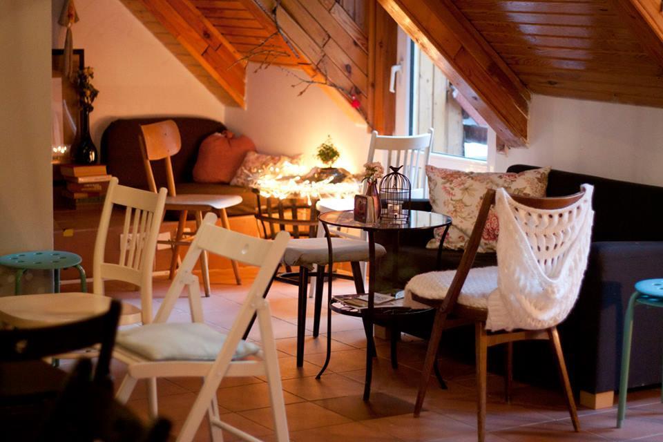 Cover image of this place Ginger Cafe Gallery