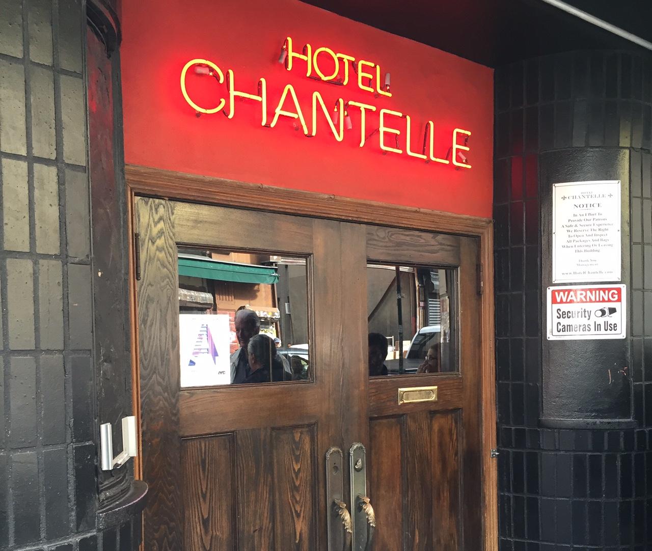 Cover image of this place Hotel Chantelle