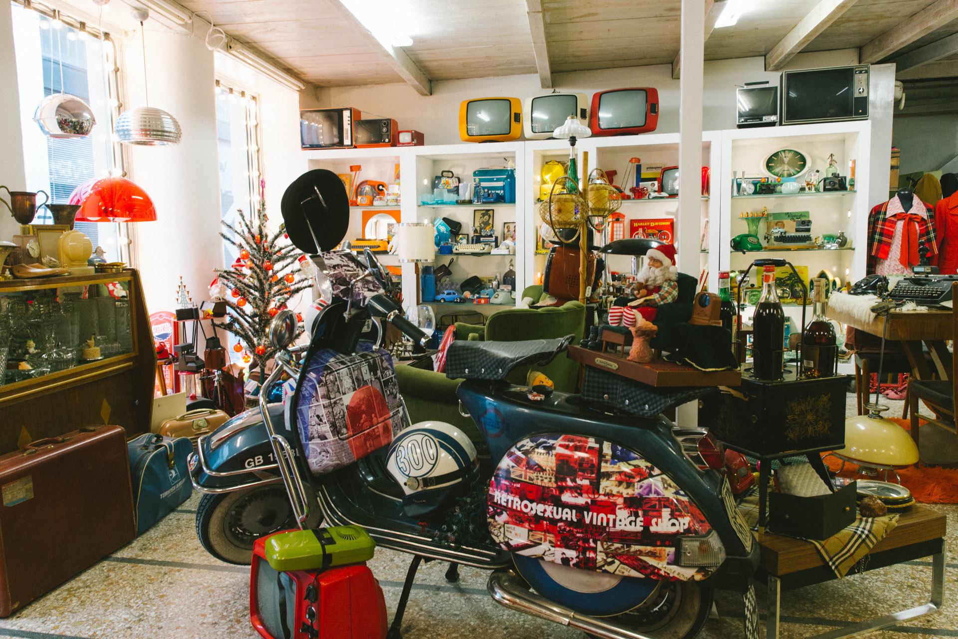 Cover image of this place Retrosexual Vintage Shop