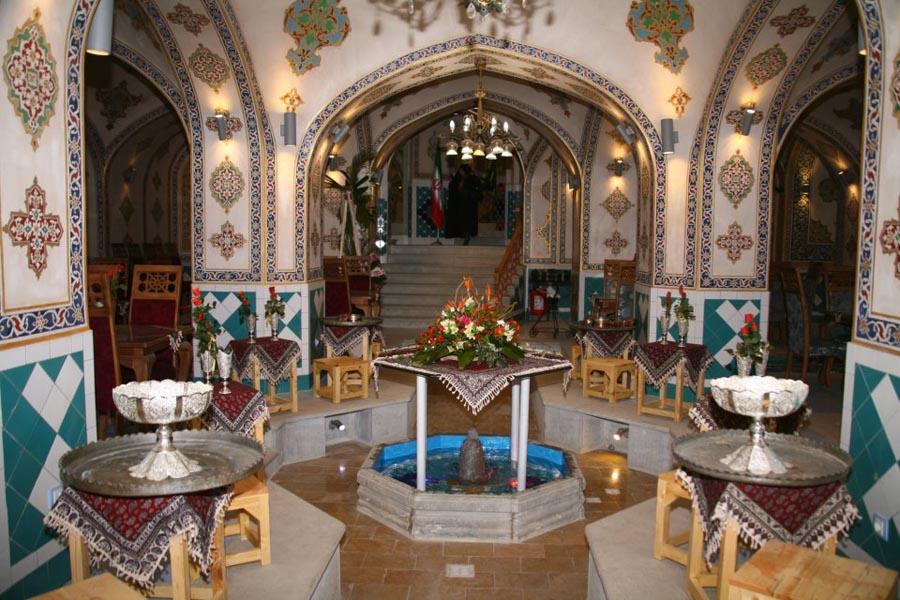 Cover image of this place Malek Soltan Jarchibashi Restaurant | رستوران ملک سلطان جارچی باشی