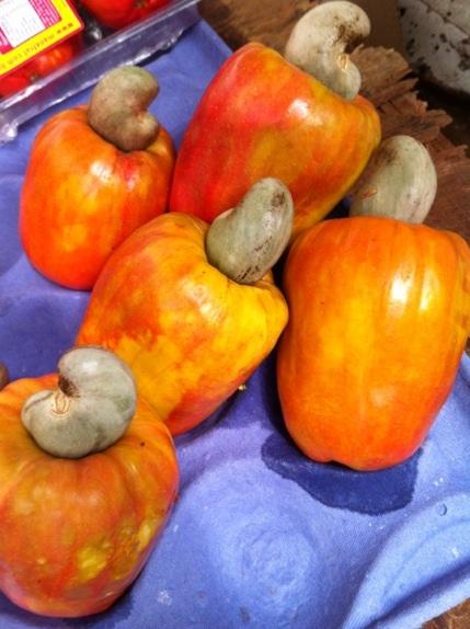 Cover image of this place Feira da General Glicerio 