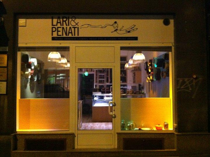 Cover image of this place Lari & Penati