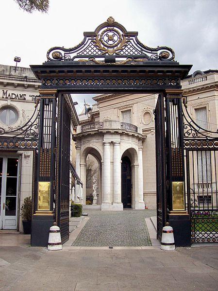 Cover image of this place Museo Nacional de Arte Decorativo