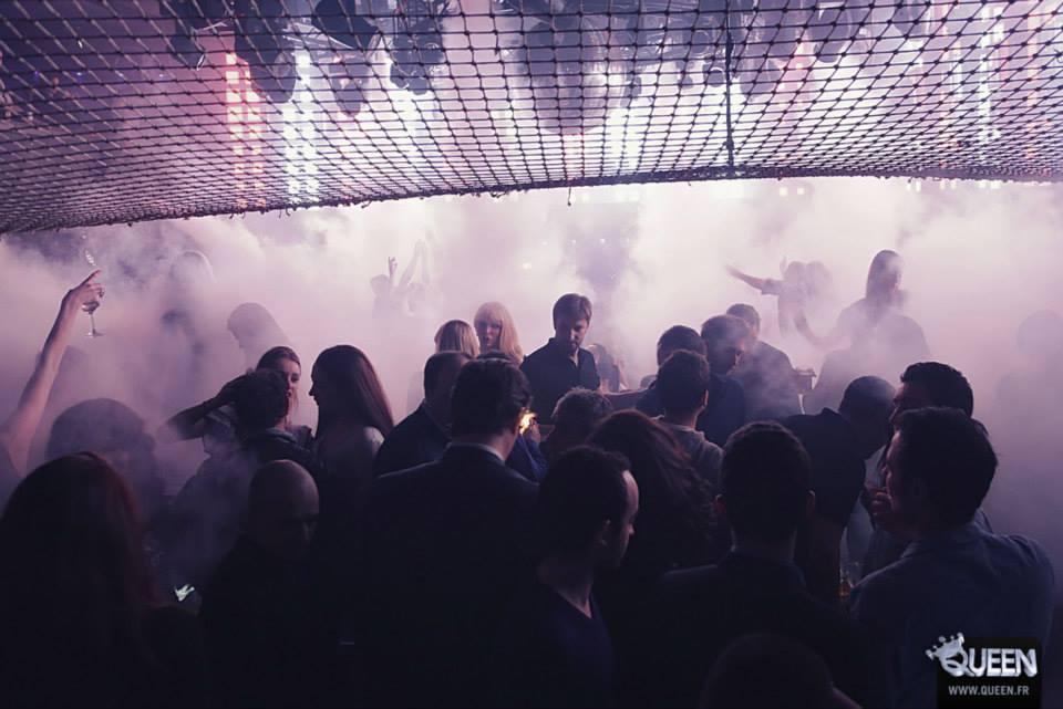 Cover image of this place Queen Club