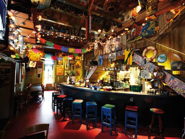 Cover image of this place El Lokal