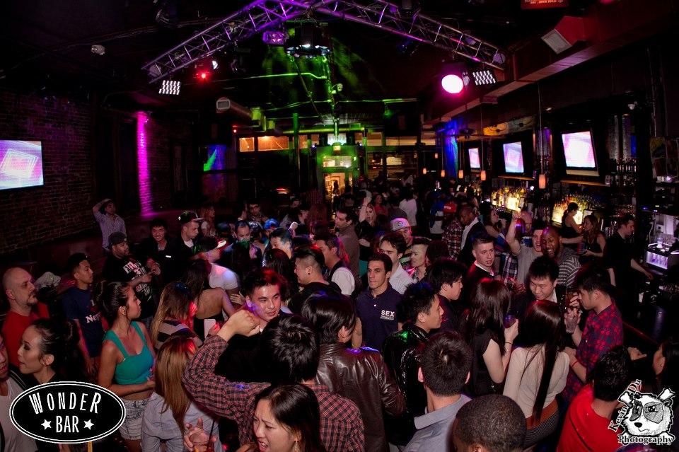 Cover image of this place Wonder Bar