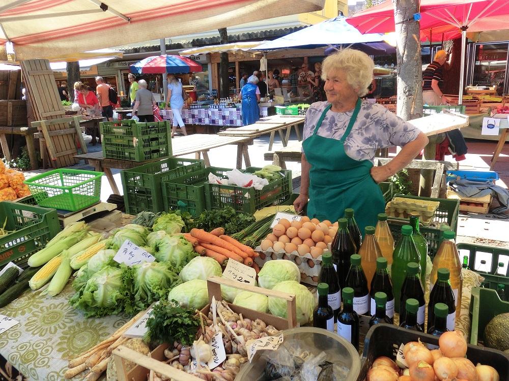 Cover image of this place Kaiser Josef Markt