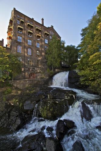Cover image of this place Walk along the Aker river