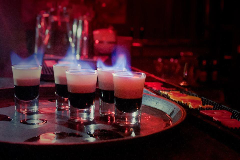Cover image of this place Drinkers' Paradise