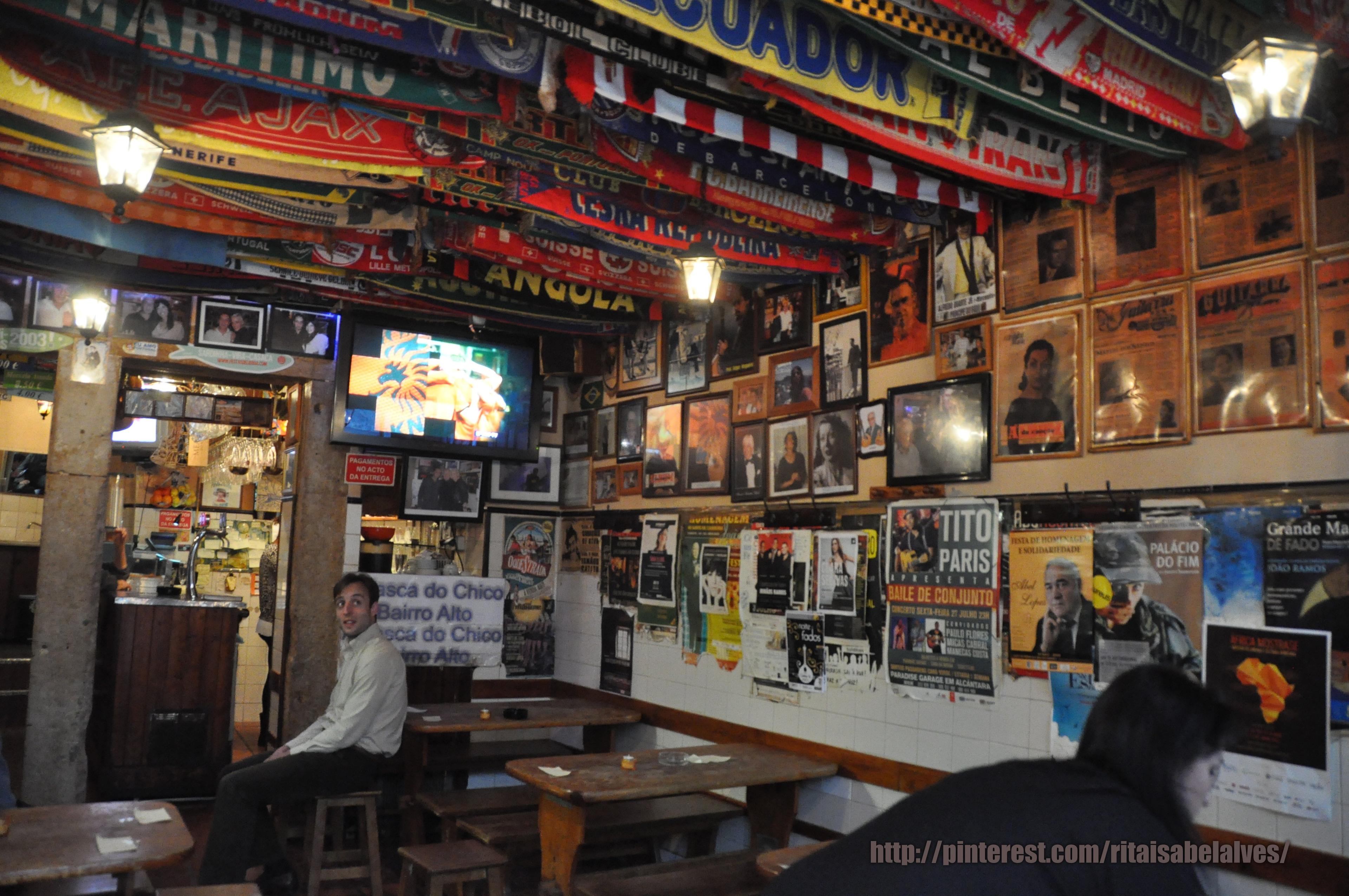 Cover image of this place A Tasca do Chico