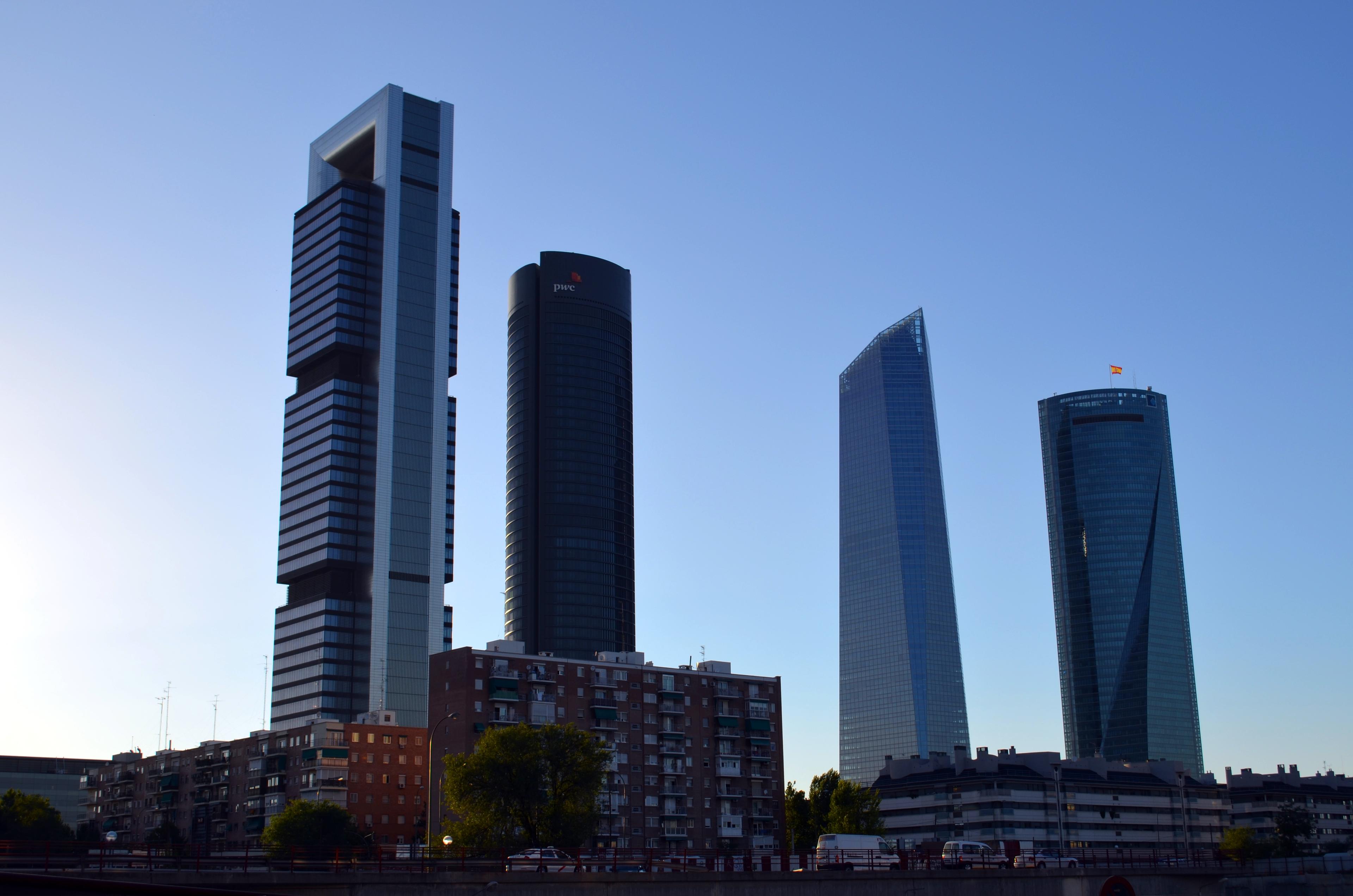 Cover image of this place Cuatro Torres