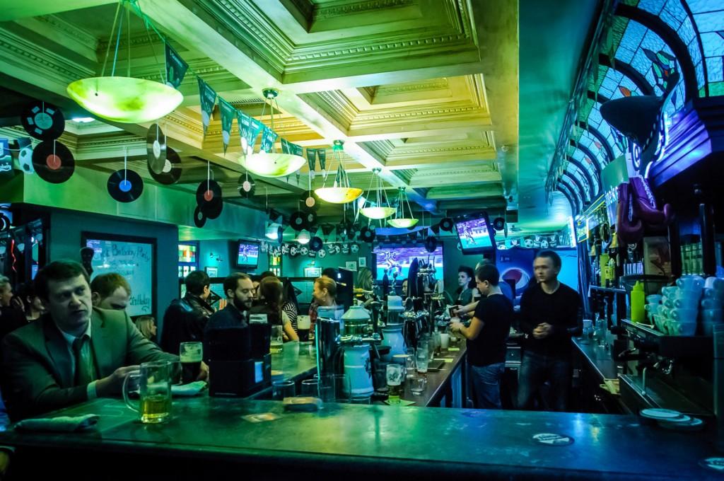 Cover image of this place Golden Gate Pub