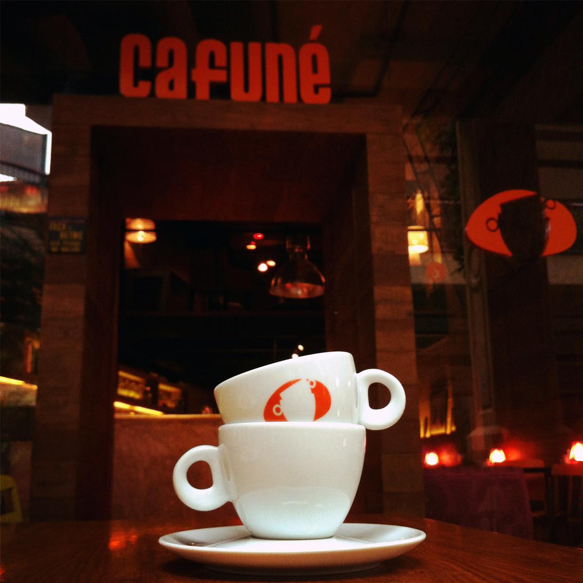 Cover image of this place Cafuné Cafeteria