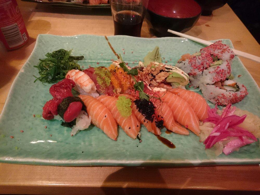 Cover image of this place ESA Sushi