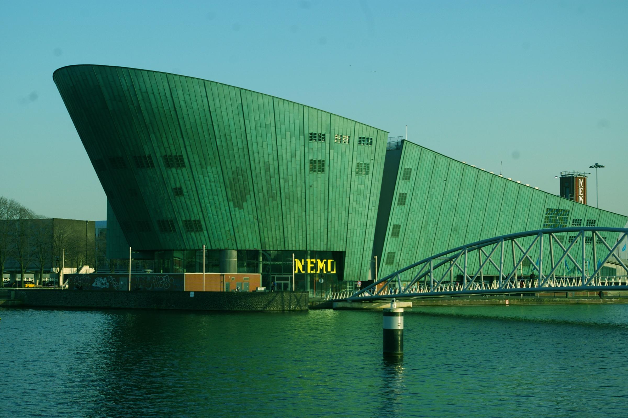Cover image of this place NEMO science center