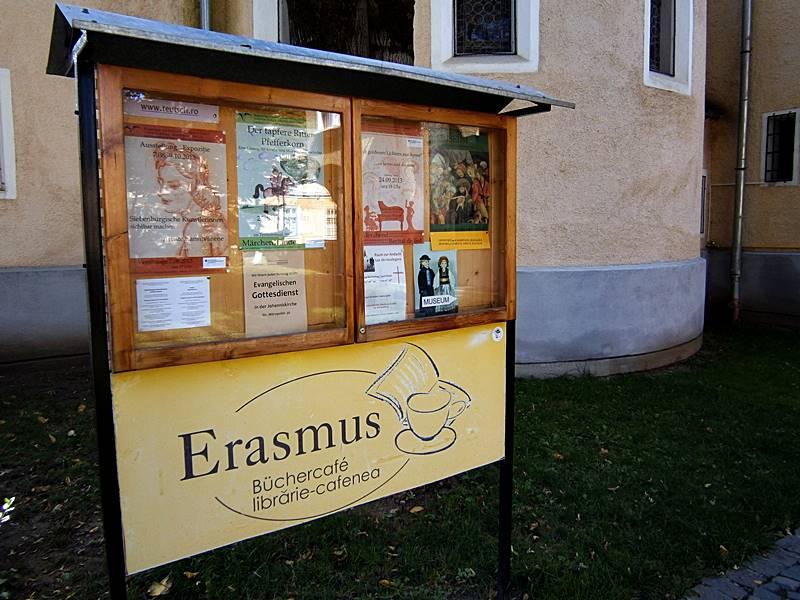 Cover image of this place Erasmus Büchercafé
