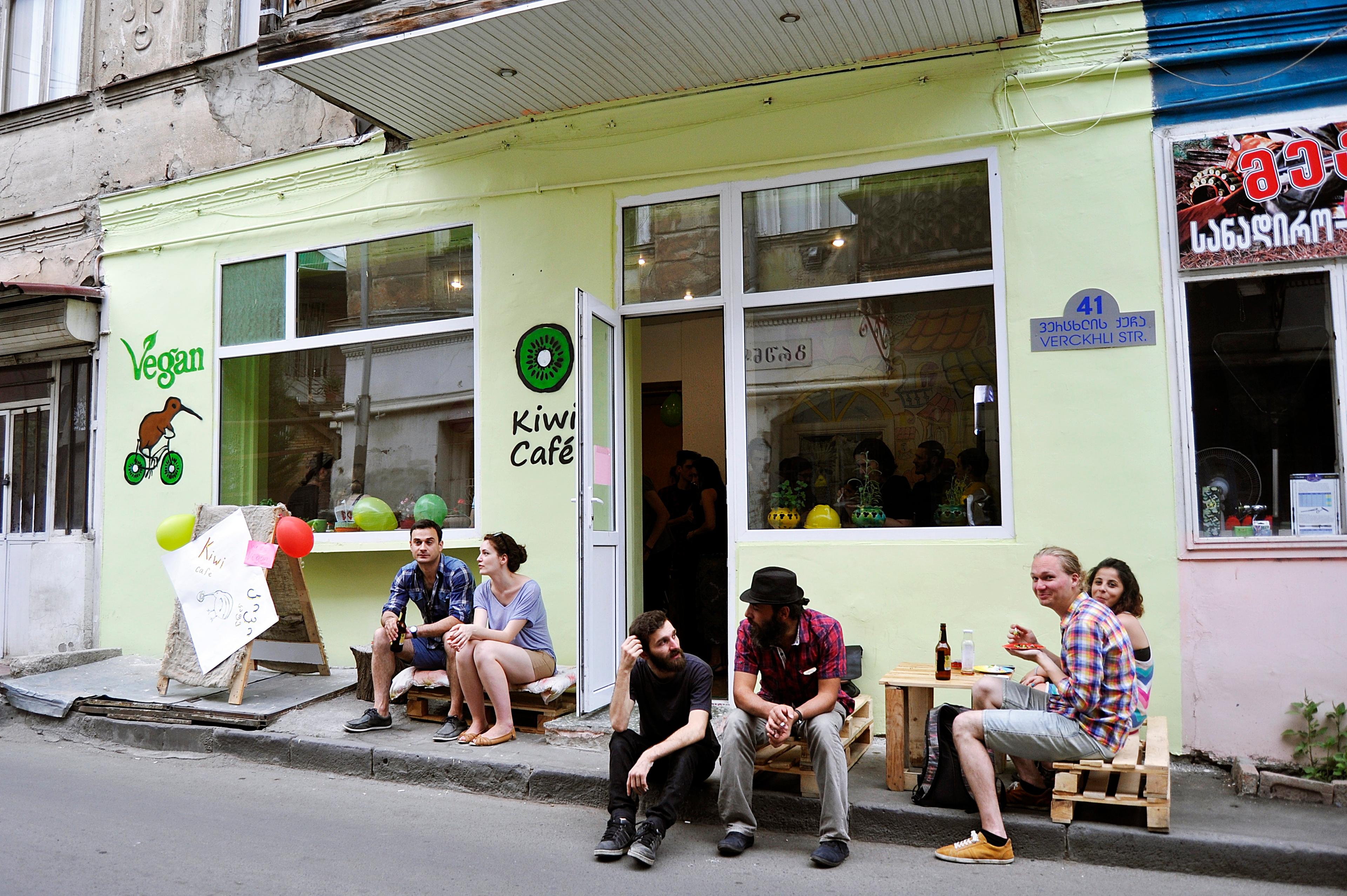 Cover image of this place Kiwi Cafe