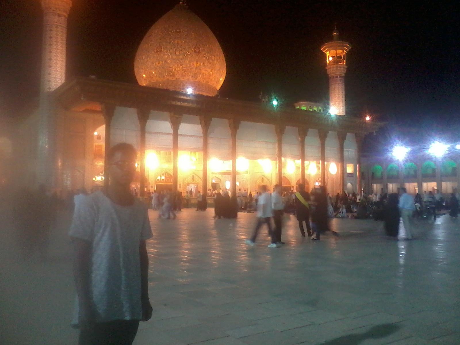 Cover image of this place Shah Cheragh Shrine | شاهچراغ (شاهچراغ)