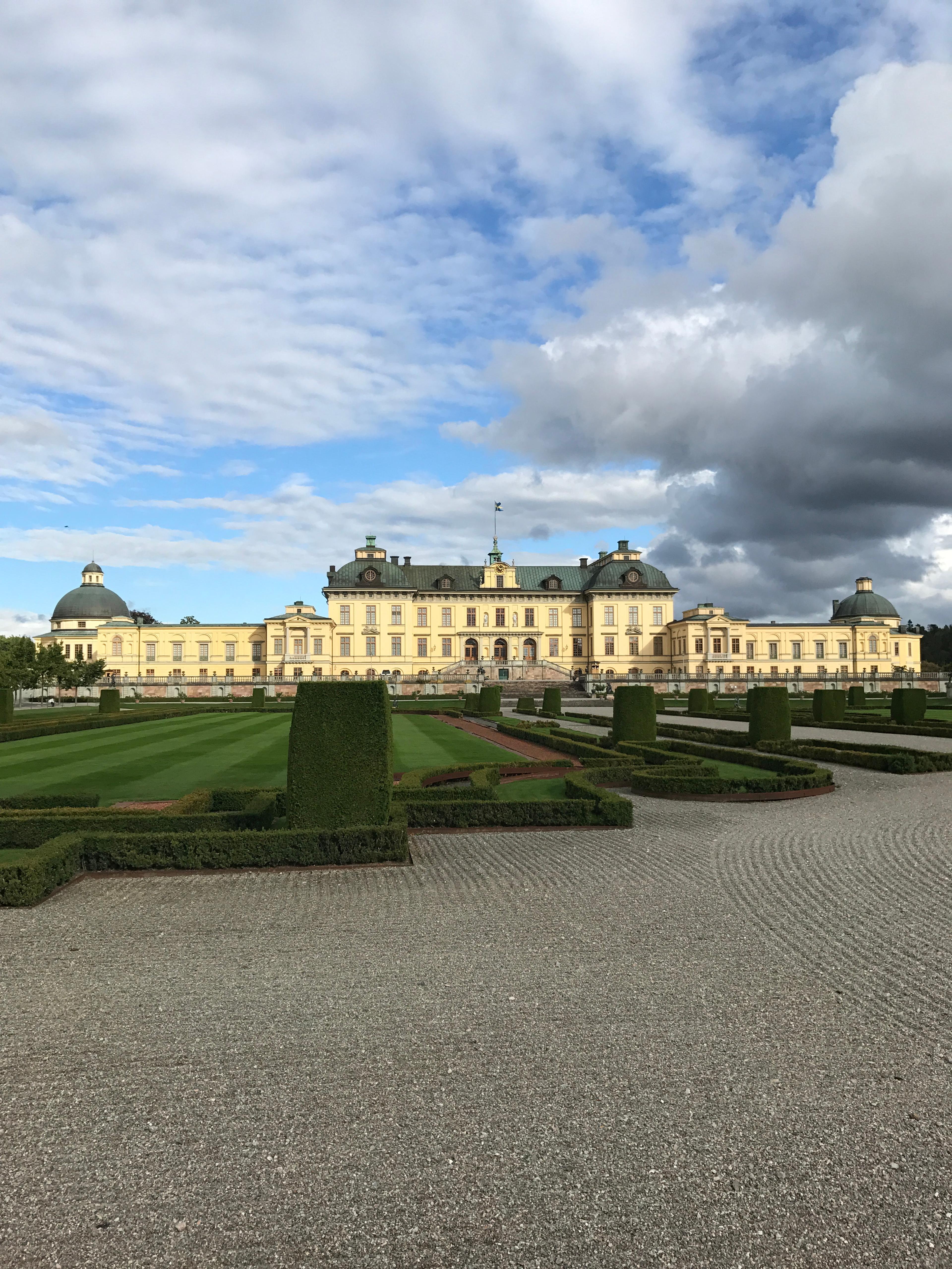 Cover image of this place Drottningholms Slott