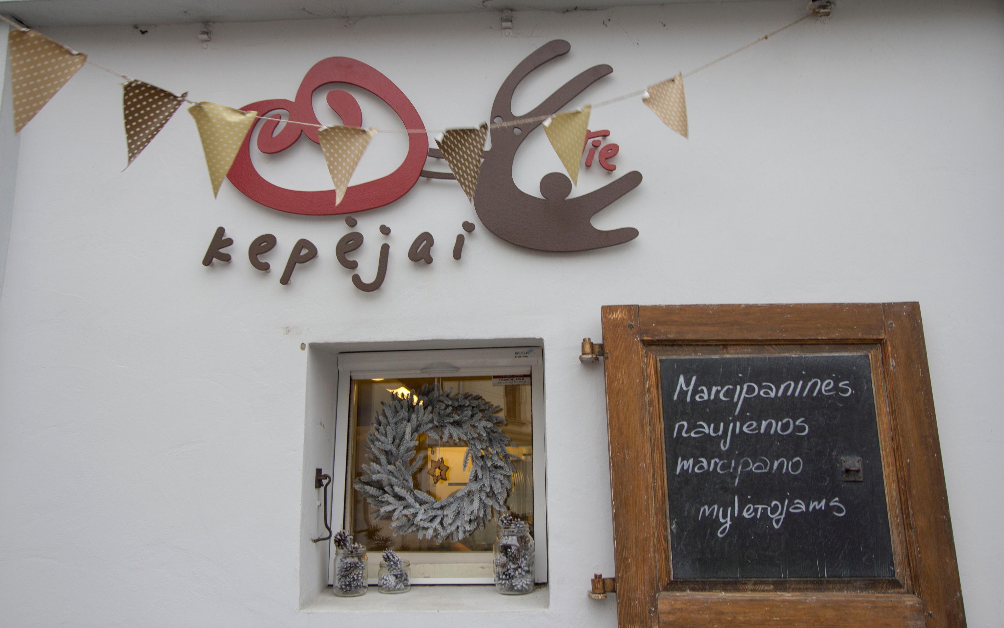 Cover image of this place Tie Kepėjai