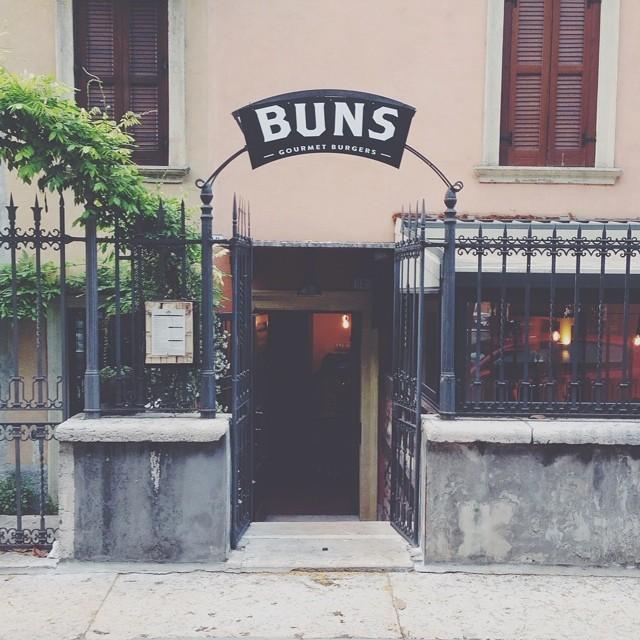 Cover image of this place Buns Gourmet