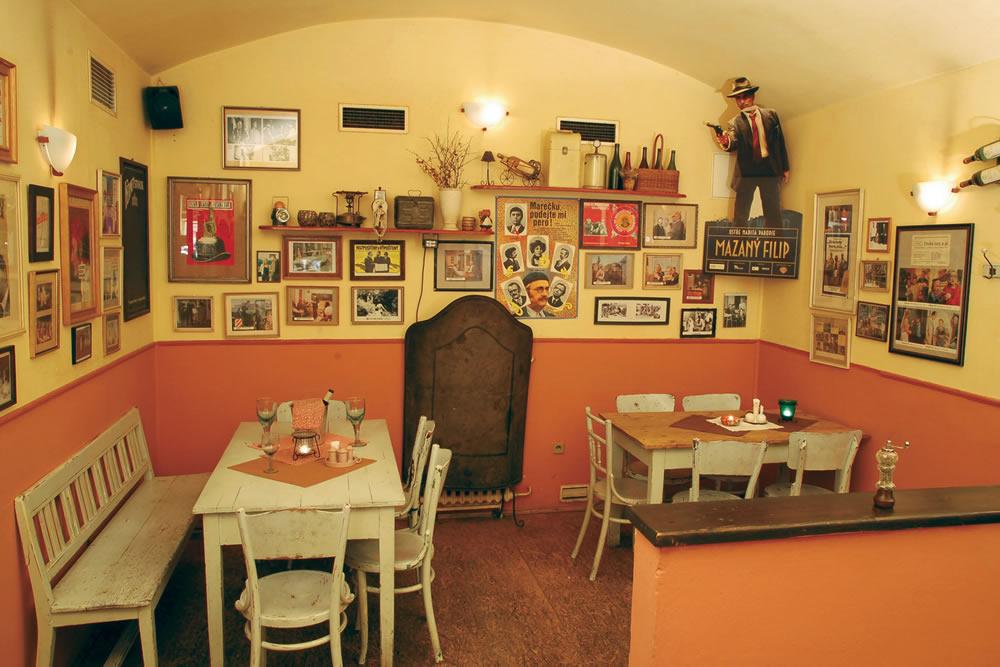 Cover image of this place Restaurace Kulový Blesk