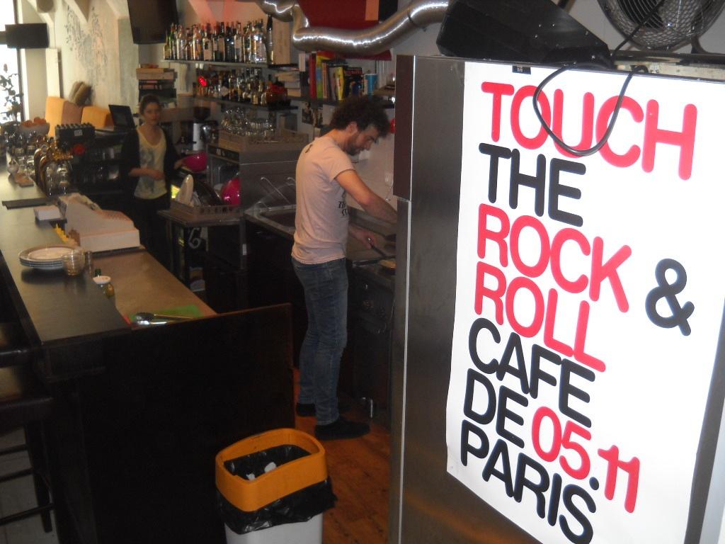 Cover image of this place Cafe de Paris