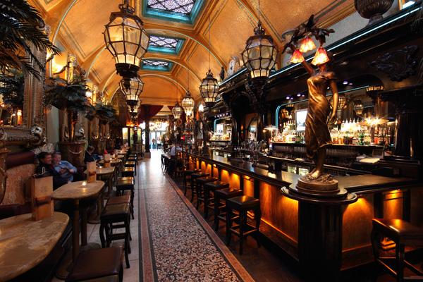 Cover image of this place Cafe en Seine