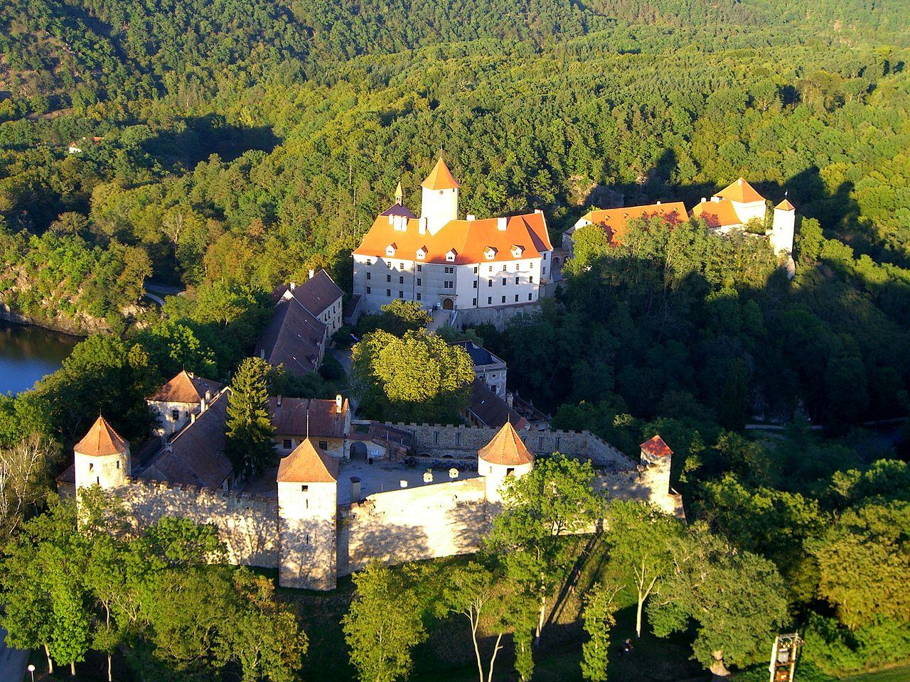 Cover image of this place Veveří Castle