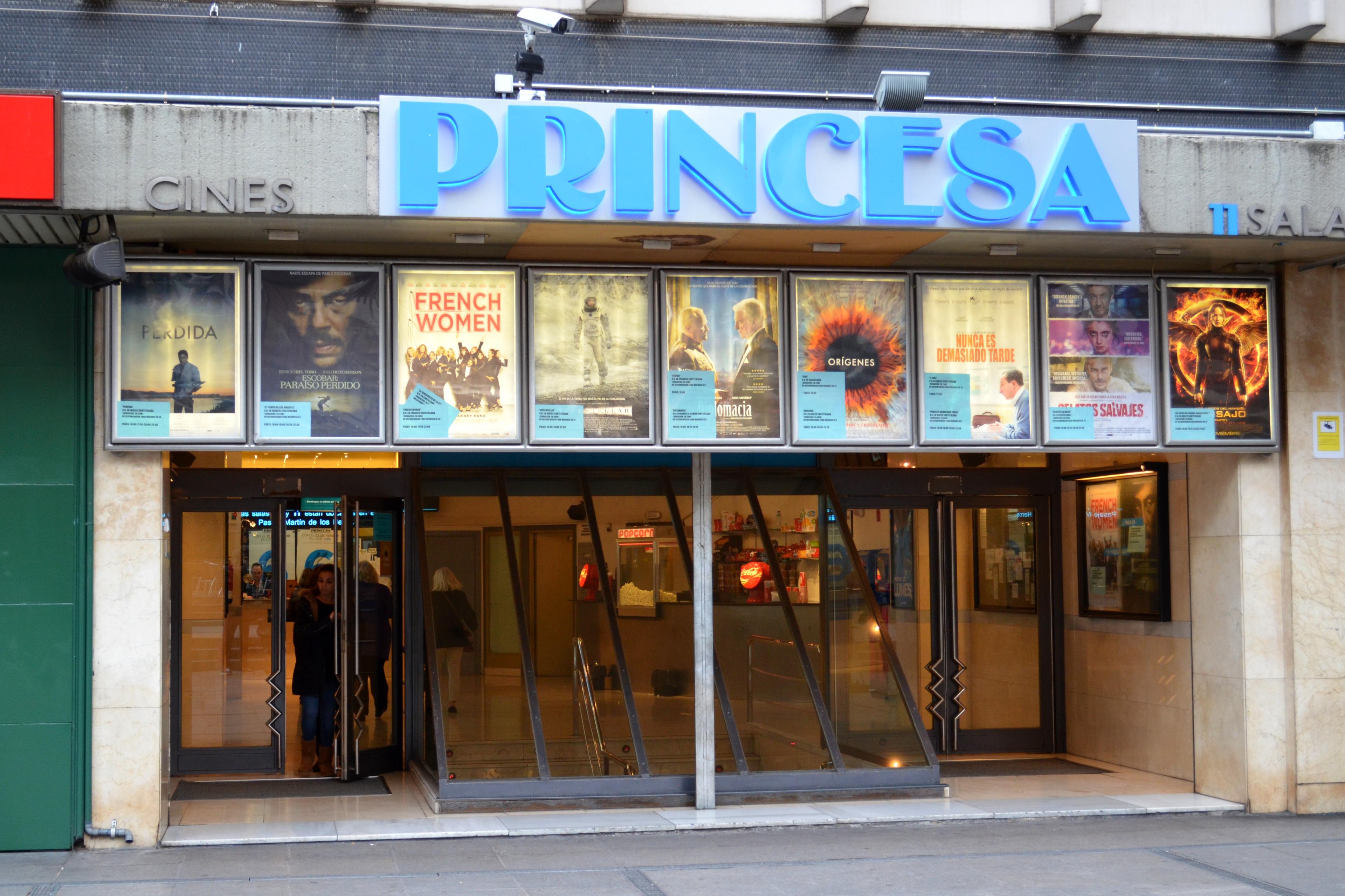 Cover image of this place Cines Princesa