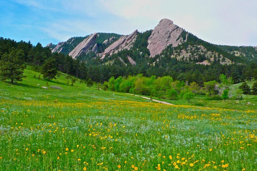 Cover image of this place Flatirons
