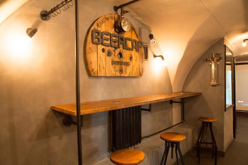Cover image of this place BeerCap barshop
