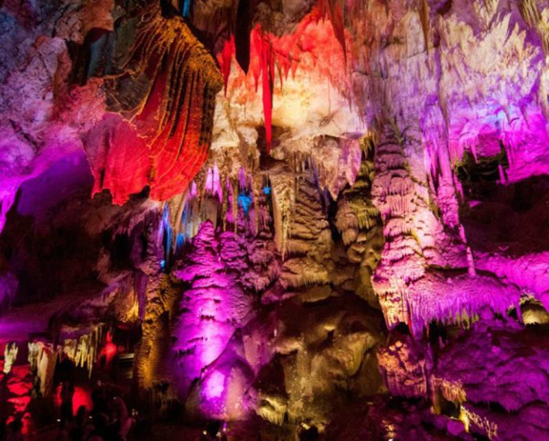 Cover image of this place Prometheus Cave | პრომეთეს მღვიმე