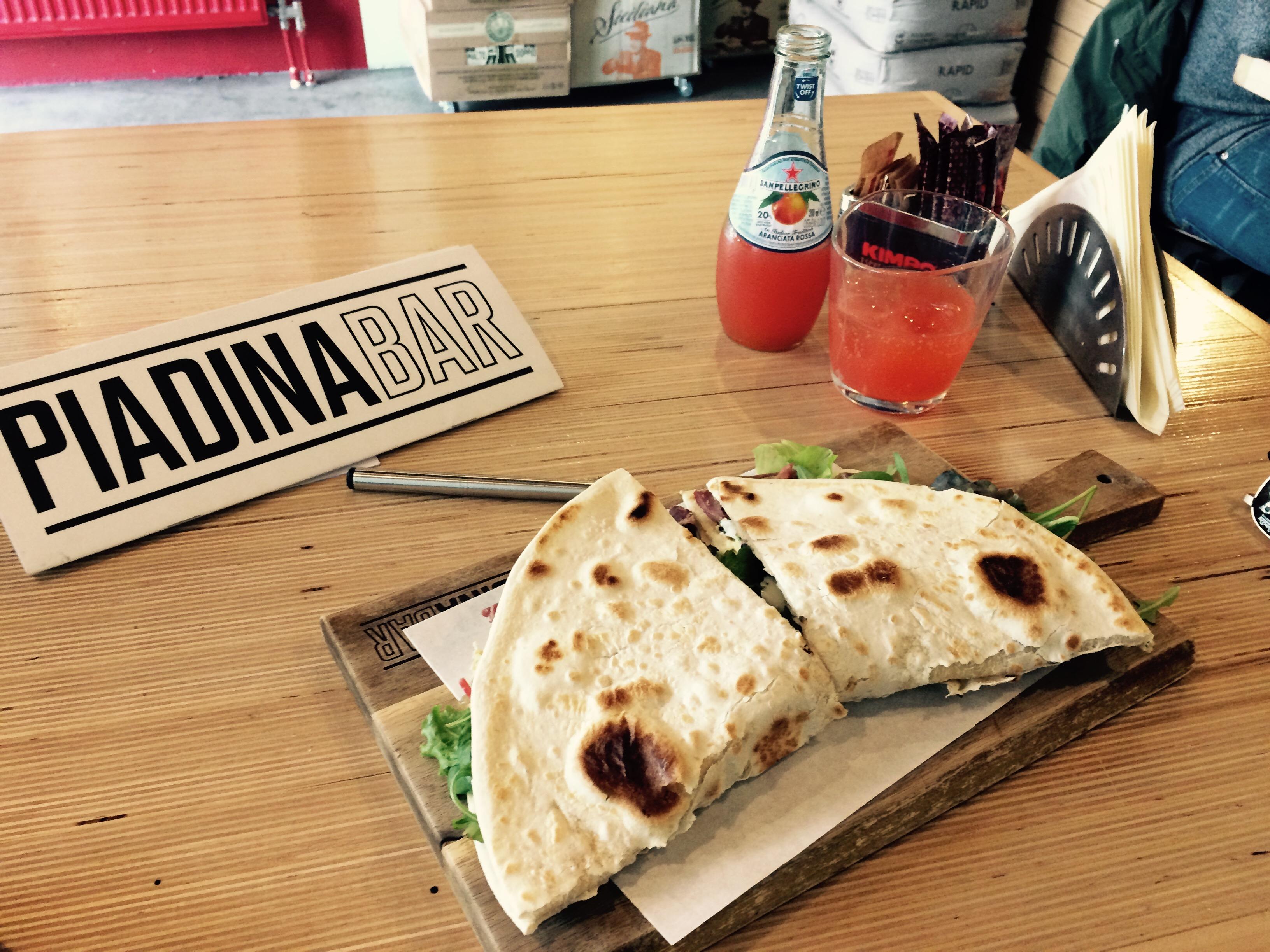 Cover image of this place Piadina Bar