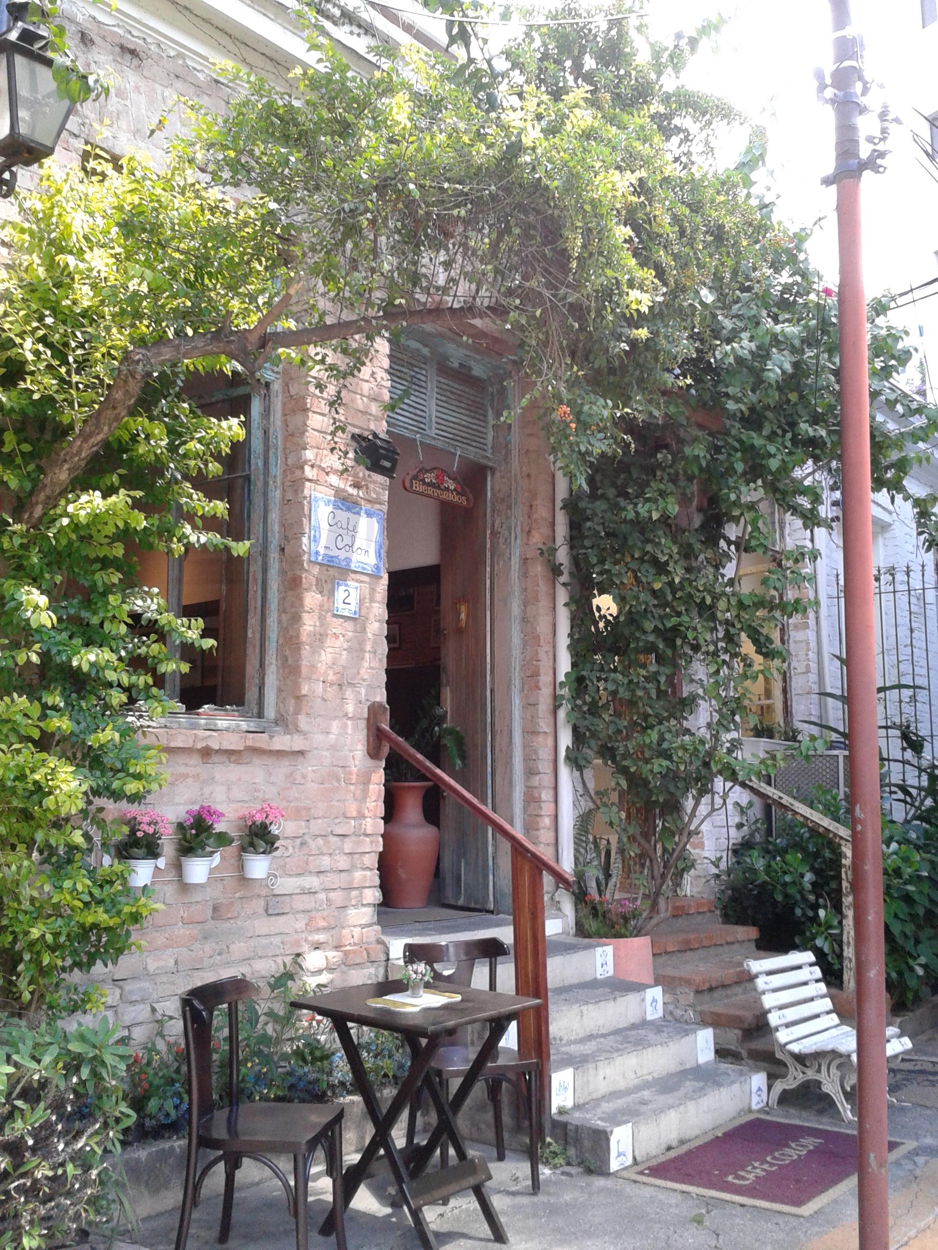 Cover image of this place Café Colón